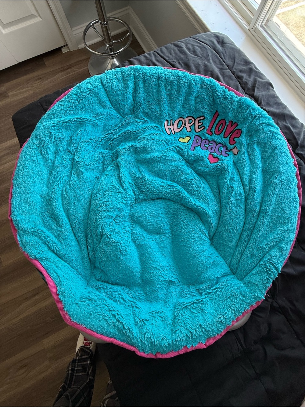 Bright Teal Fuzzy Round Papasan Chair with Pink Trim